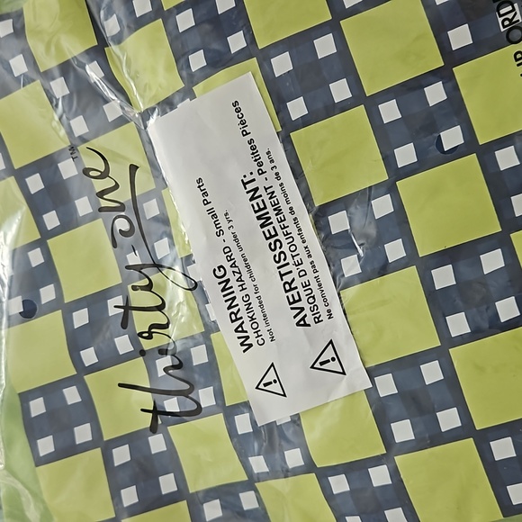 Thirty-One Game On Set - Picture 3 of 4